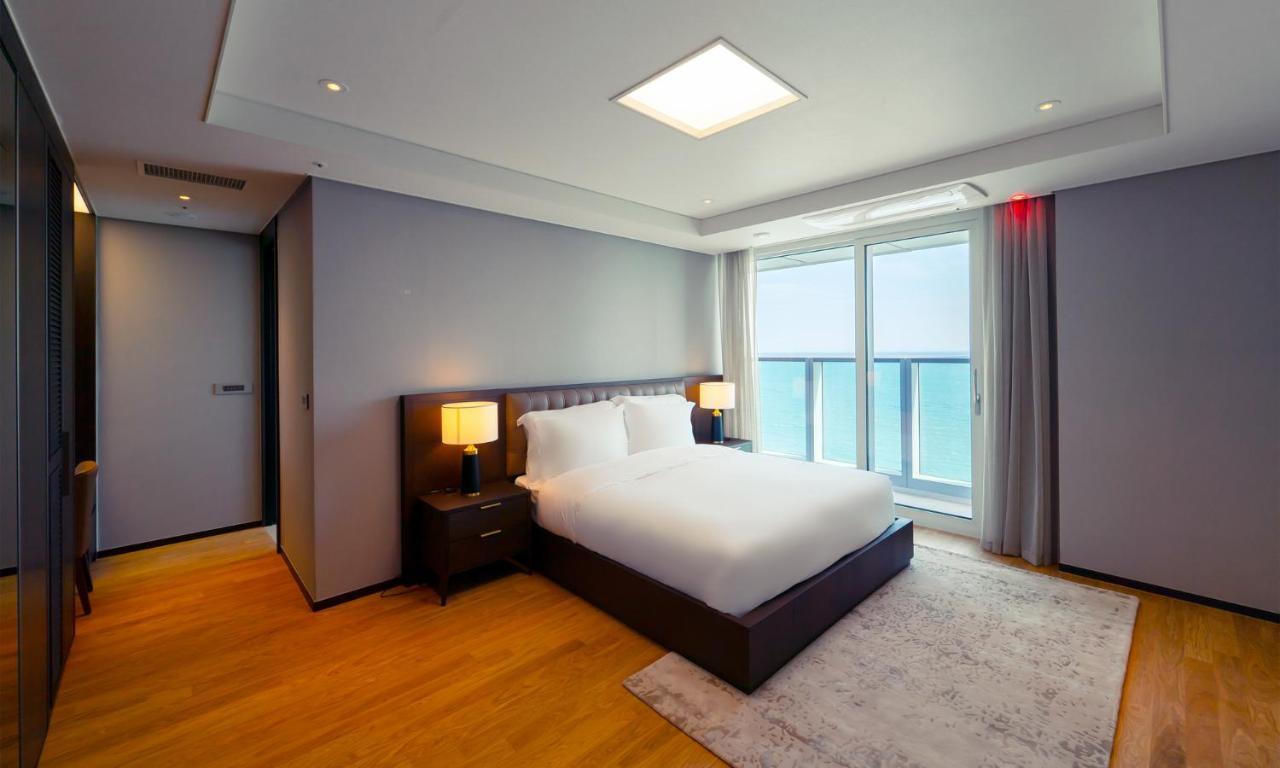 Grand Lct Residence Busan Eksteriør bilde