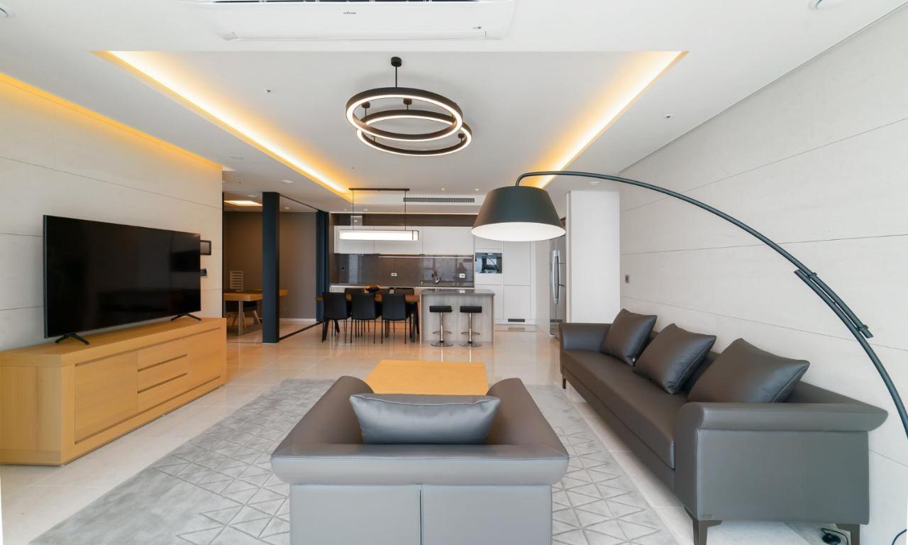 Grand Lct Residence Busan Eksteriør bilde