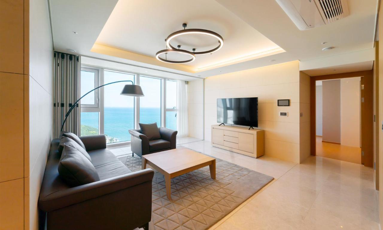 Grand Lct Residence Busan Eksteriør bilde